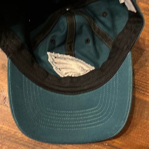 EUC Philadelphia Eagles NFL hat, cap - Picture 5 of 10